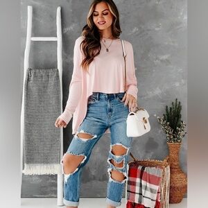 CELLO, COMPLICATED FEELINGS,HIGH-RISE, DISTRESSED, MOM JEANS MED DENIM,Size 3